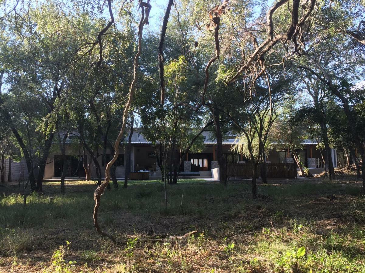 Dream Of Africa Bush Lodge Marloth Park Buitenkant foto